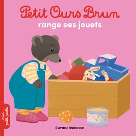 Couverture de Petit Ours Brun range ses jouets